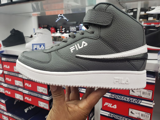 Shoe Store «WSS», reviews and photos, 11911 Valley Blvd, El Monte, CA 91732, USA