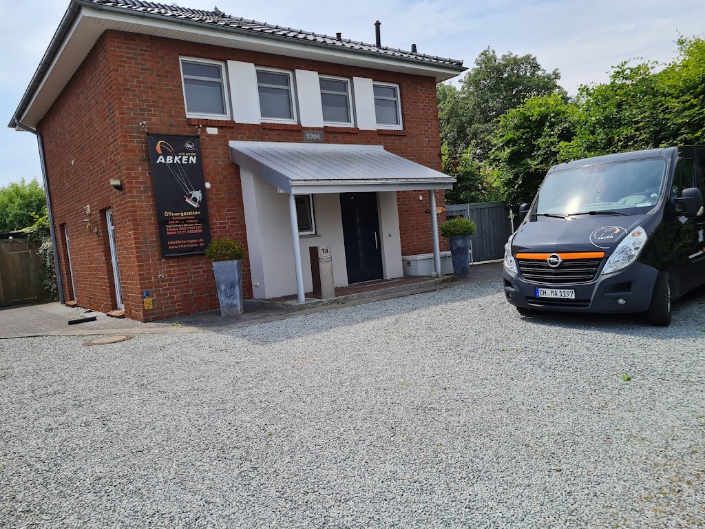 Manuela Abken Kite / Segelmacherei