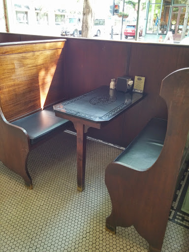 Restaurant «Old World Cafe & Ice Cream», reviews and photos, 1 W Market St, Corning, NY 14830, USA