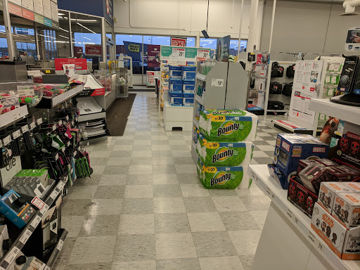 Office Supply Store «OfficeMax», reviews and photos, 6520 Centers Dr, Holland, OH 43528, USA