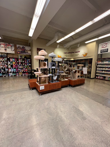 Pet Supply Store «Pet Food Express», reviews and photos, 9153 W Olympic Blvd, Beverly Hills, CA 90212, USA