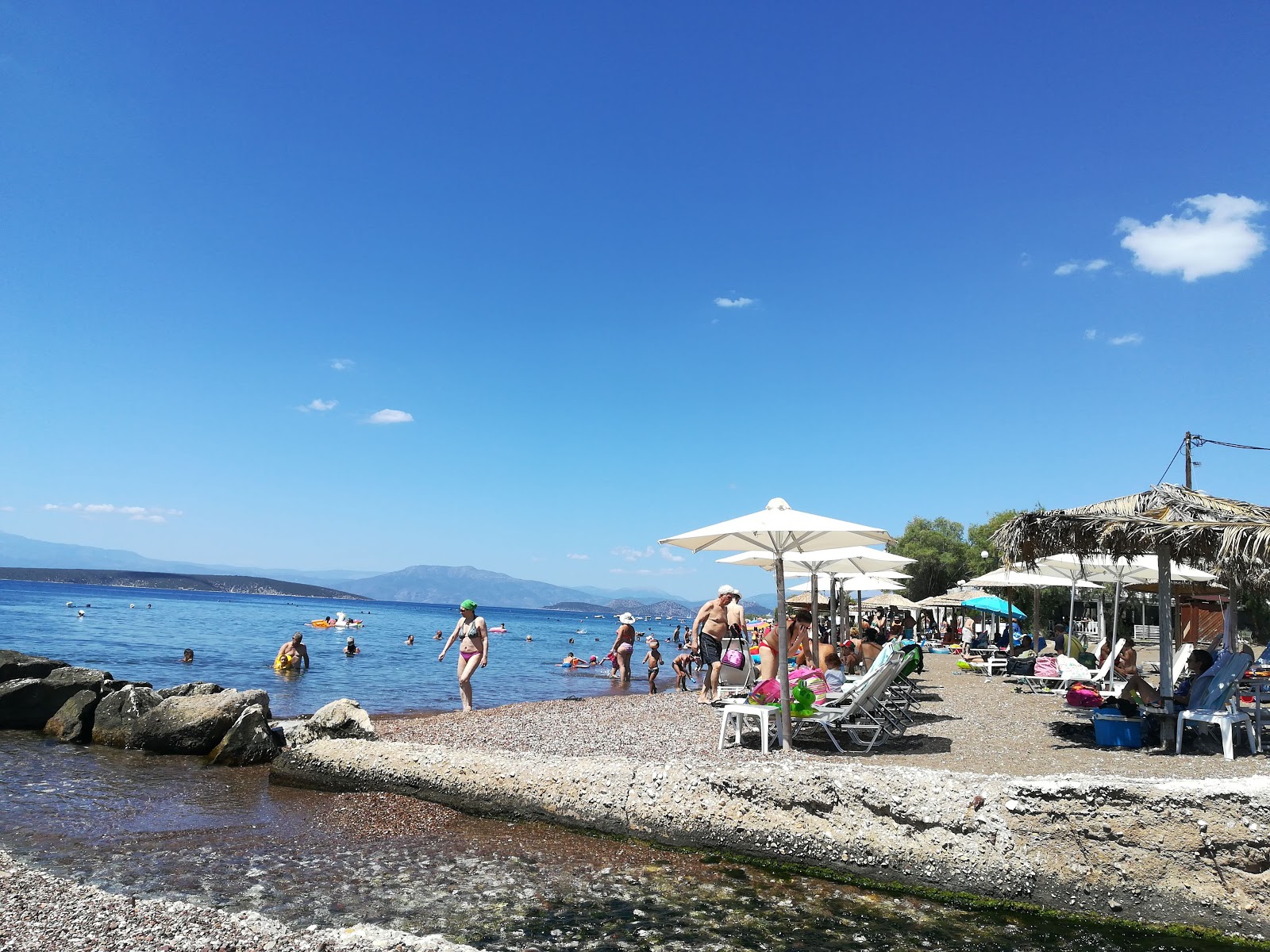 Paralia Kantias'in fotoğrafı imkanlar alanı