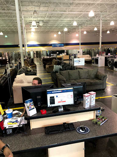 Appliance Store «Sears Outlet», reviews and photos, 639 Gravois Bluffs Blvd Suite A, Fenton, MO 63026, USA