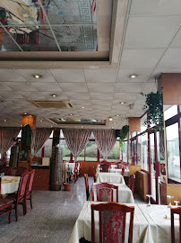 Atmosphère du Restaurant chinois Le Porte Bonheur à Saint-Brice-sous-Forêt - n°10