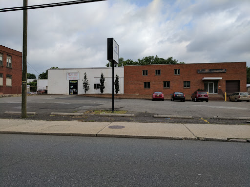 Pet Supply Store «J-B Pet Supplies - Hawthorne», reviews and photos, 289 Wagaraw Rd, Hawthorne, NJ 07506, USA