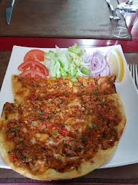 Lahmacun du Restaurant turc GRILL ANTEP SOFRASI à Gagny - n°5