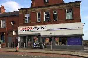 Tesco Express image