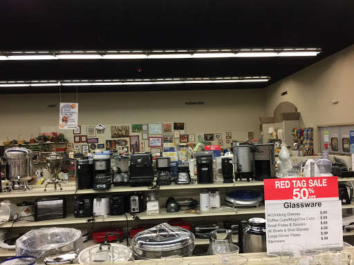 Thrift Store «Yelm Goodwill», reviews and photos, 906 E Yelm Ave, Yelm, WA 98597, USA
