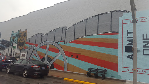 Movie Theater «Diana Theatre», reviews and photos, 137 E Jefferson St, Tipton, IN 46072, USA