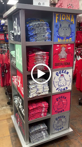 Sportswear Store «Rally House Rookwood», reviews and photos, 2705 Edmondson Rd, Cincinnati, OH 45209, USA