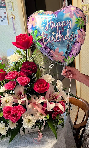 Florist «Centerville Florists», reviews and photos, 209 N Main St, Centerville, OH 45459, USA