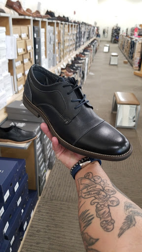 Shoe Store «DSW Designer Shoe Warehouse», reviews and photos, 2426 Lincoln Hwy, Langhorne, PA 19047, USA