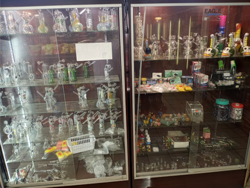 Grocery Store «KC Grocery Store», reviews and photos, 2312 N Sylvania Ave, Fort Worth, TX 76111, USA