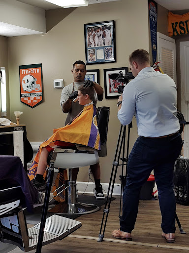 Barber Shop «Moe Shands Barber Shop», reviews and photos, 21 Reilly Rd, Frankfort, KY 40601, USA