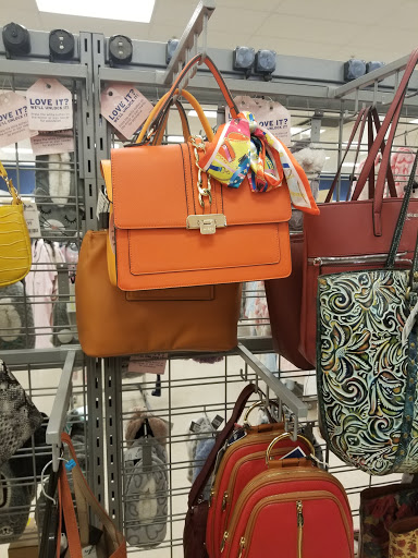 Department Store «Marshalls», reviews and photos, 6042 Azle Ave, Lake Worth, TX 76135, USA