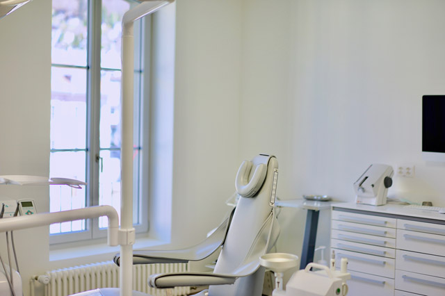 Kommentare und Rezensionen über Zahnarzt Thun | Zahnklinik im Freienhof | Dr. Stengler