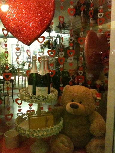 Florist «West County Florist», reviews and photos, 16221 Westwoods Business Park, Ellisville, MO 63021, USA