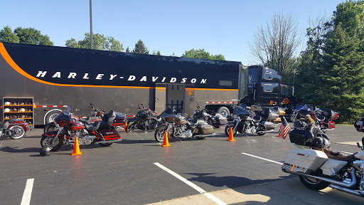 Harley-Davidson Dealer «Perry Harley-Davidson, Inc.», reviews and photos, 5331 S Sprinkle Rd, Portage, MI 49002, USA