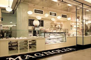Magnolia Bakery image