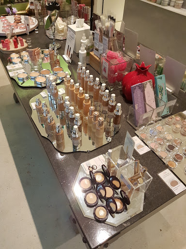 Cosmetics Store «100% PURE», reviews and photos, Terminal 3 Area F Gate 74, San Francisco, CA 94128, USA