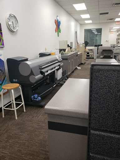 Print Shop «FedEx Office Print & Ship Center», reviews and photos, 6091 E 82nd St, Indianapolis, IN 46250, USA