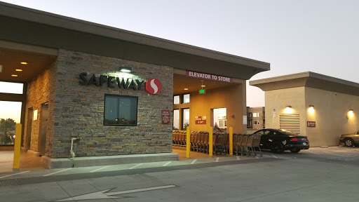 Safeway, 645 N San Antonio Rd, Mountain View, CA 94040, USA, 