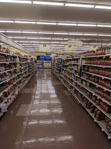 Grocery Store «Hannaford Supermarket», reviews and photos, 773 Stillwater Ave, Bangor, ME 04401, USA