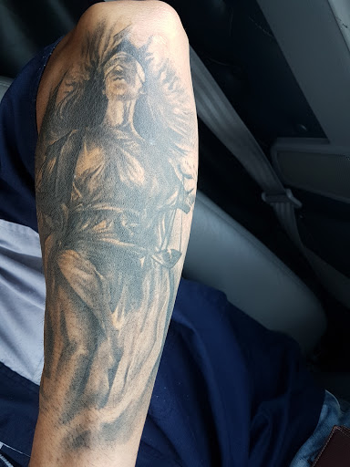 Tattoo Shop «Cryptic Tattoo», reviews and photos, 941 W Foothill Blvd, Azusa, CA 91702, USA