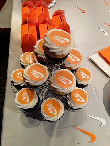 Cake Shop «Sugar Divas Cakery LLC», reviews and photos, 25 W Crystal Lake St #172, Orlando, FL 32806, USA