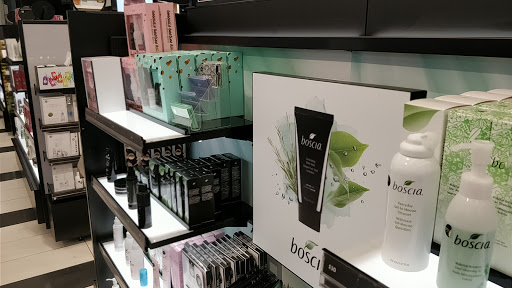 Cosmetics Store «SEPHORA», reviews and photos, 2855 Stevens Creek Blvd #1067, Santa Clara, CA 95050, USA