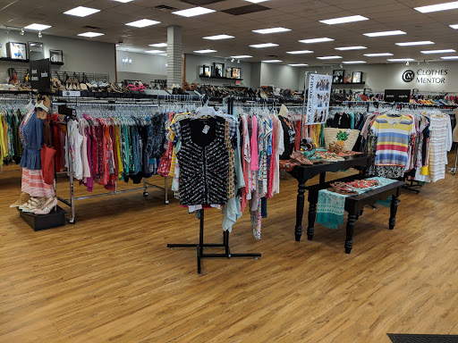 Used Clothing Store «Clothes Mentor», reviews and photos, 4705 Dressler Rd NW, Canton, OH 44718, USA