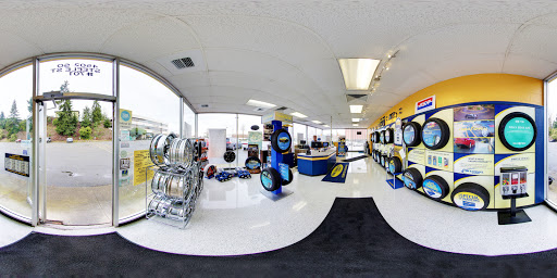 Auto Repair Shop «Courtesy Auto Service & Tire of Tacoma», reviews and photos, 4502 S Steele St #701, Tacoma, WA 98409, USA