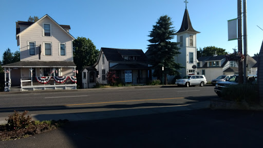 Liquor Store «Sandy Liquor Store», reviews and photos, 38755 Pioneer Blvd, Sandy, OR 97055, USA