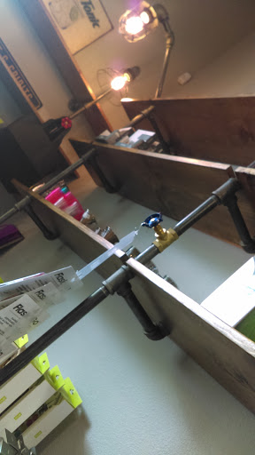 Liquor Store «Baseline Liquor», reviews and photos, 7502 NE Shaleen St, Hillsboro, OR 97124, USA