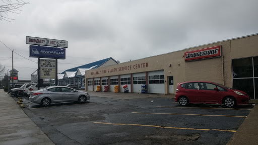 Tire Shop «Broadway Tire and Auto Service», reviews and photos, 588 Broadway, Pawtucket, RI 02860, USA