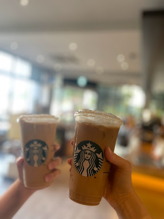 STARBUCKS 星巴克 (泰安北門市)