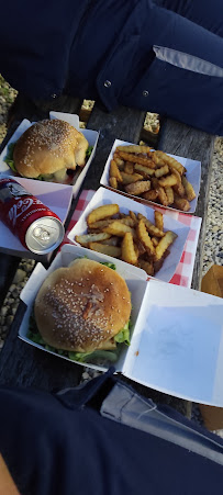 Plats et boissons du Restaurant Le petit burger à Saint-Pierre-d'Oléron - n°8