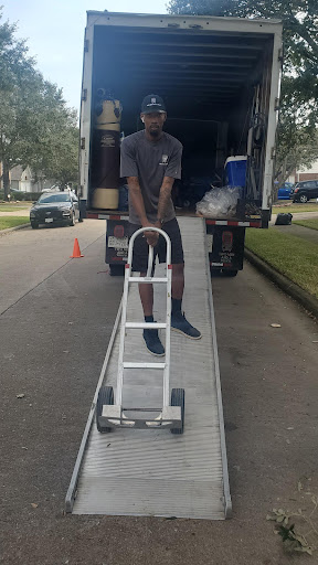 Moving and Storage Service «Two Men and a Truck», reviews and photos, 2004 S Mason Rd, Katy, TX 77450, USA