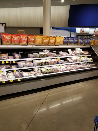 Grocery Store «Meijer», reviews and photos, 7701 Green Bay Rd, Kenosha, WI 53142, USA