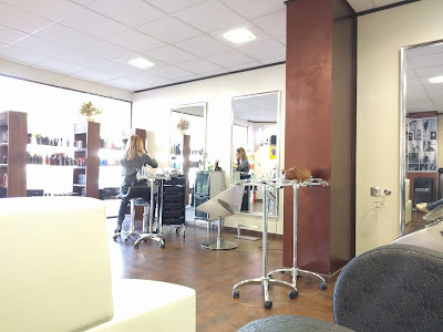 L'Instant Coiffure à Le Grau-du-Roi
