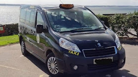 Dean's 7 Seater Taxi
