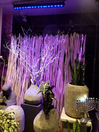 Florist «Scarsdale Flower Boutique», reviews and photos, 7 Harwood Ct, Scarsdale, NY 10583, USA