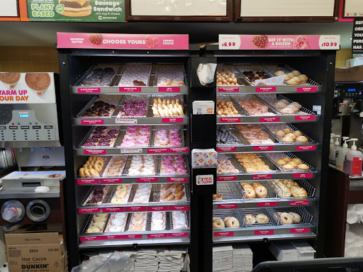 Shopping Mall «Livingston Mall», reviews and photos, 112 Eisenhower Pkwy, Livingston, NJ 07039, USA