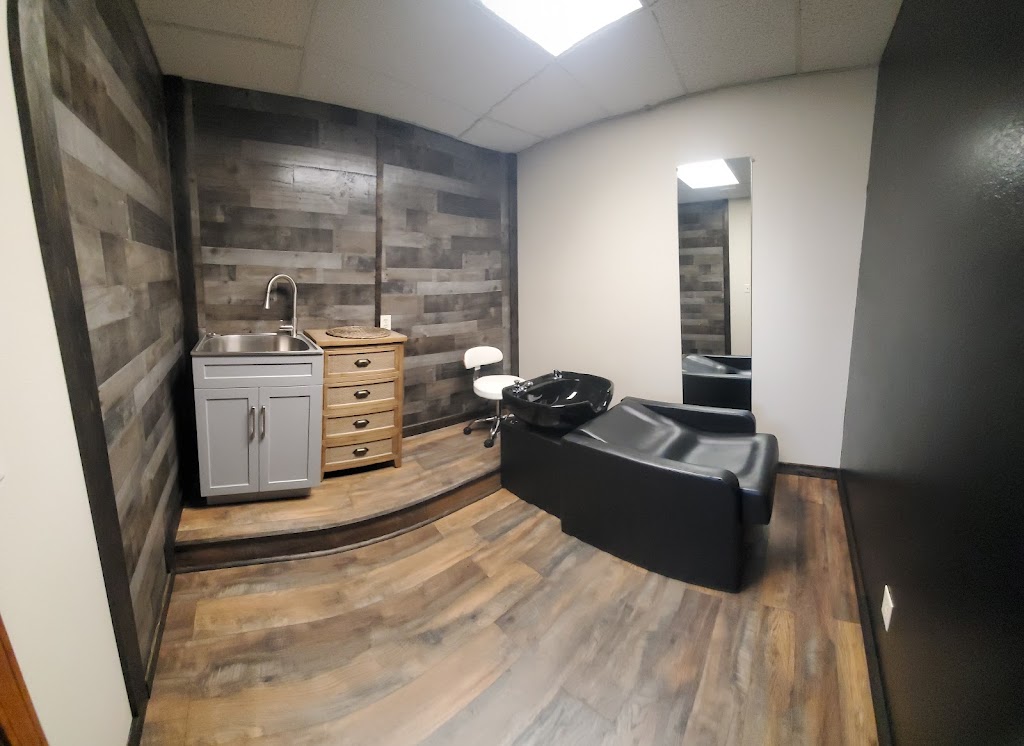 Rod & Barrel Hair Salon 59912