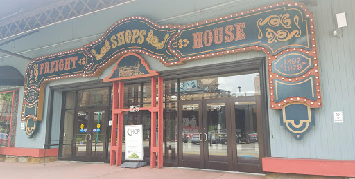 Shopping Mall «Station Square», reviews and photos, 125 W Station Square Dr, Pittsburgh, PA 15219, USA