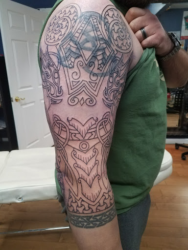 Tattoo Shop «Iron Lotus Tattoo», reviews and photos, 521 Pulaski Hwy A, Joppa, MD 21085, USA