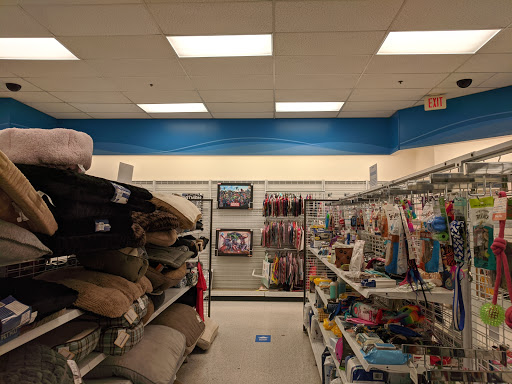 Clothing Store «Ross Dress for Less», reviews and photos, 13510 Whittier Blvd, Whittier, CA 90605, USA