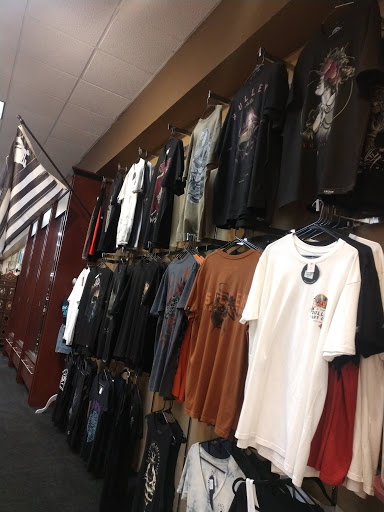 Tattoo Shop «Davinci Tattoo», reviews and photos, 777 E Merritt Island Causeway, Merritt Island, FL 32952, USA