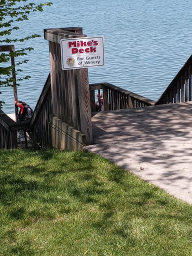 Winery «Old Firehouse Winery», reviews and photos, 5499 Lake Rd E, Geneva, OH 44041, USA