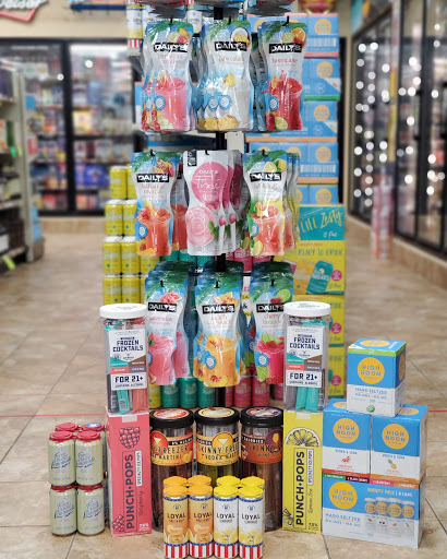 Liquor Store «UXBRIDGE LIQUORS», reviews and photos, 158 N Main St, Uxbridge, MA 01569, USA